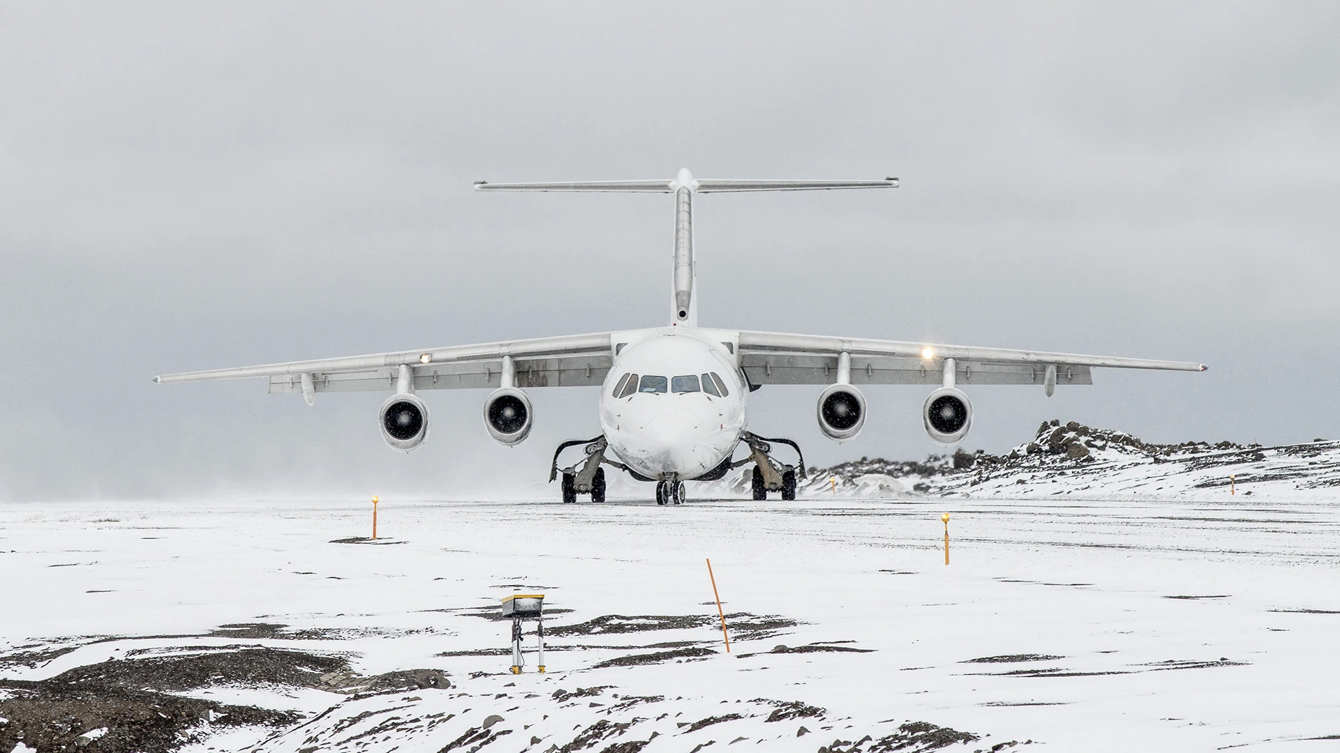 Polar Adventure: Chilean Wine and Antarctica Fly Cruise