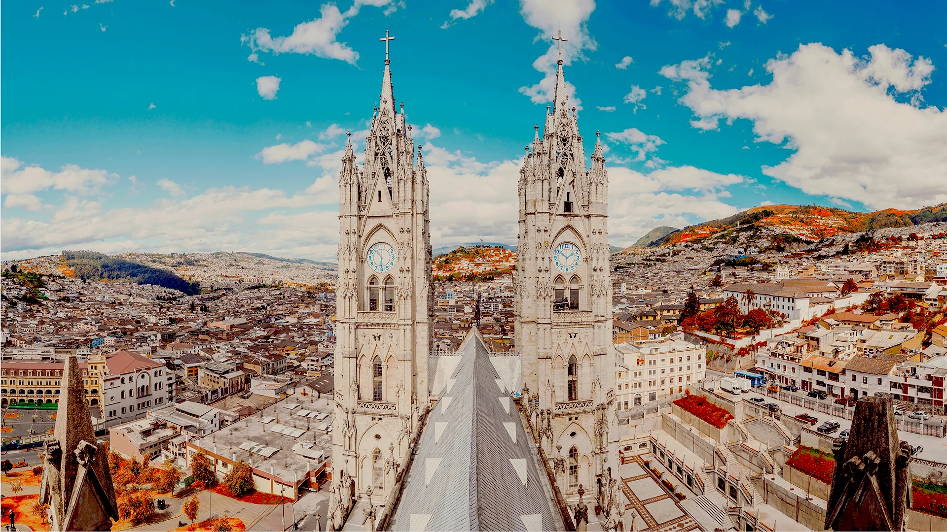 Quito Basilica del Voto Nacional