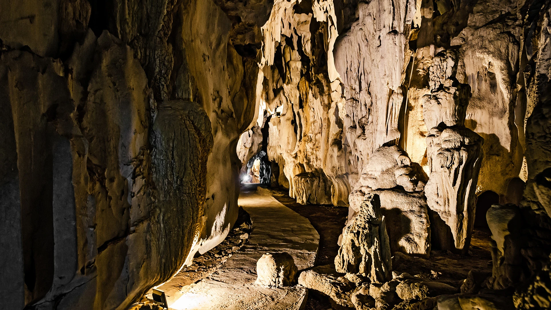 Trung Trang Cave Cat Ba Island Vietnam