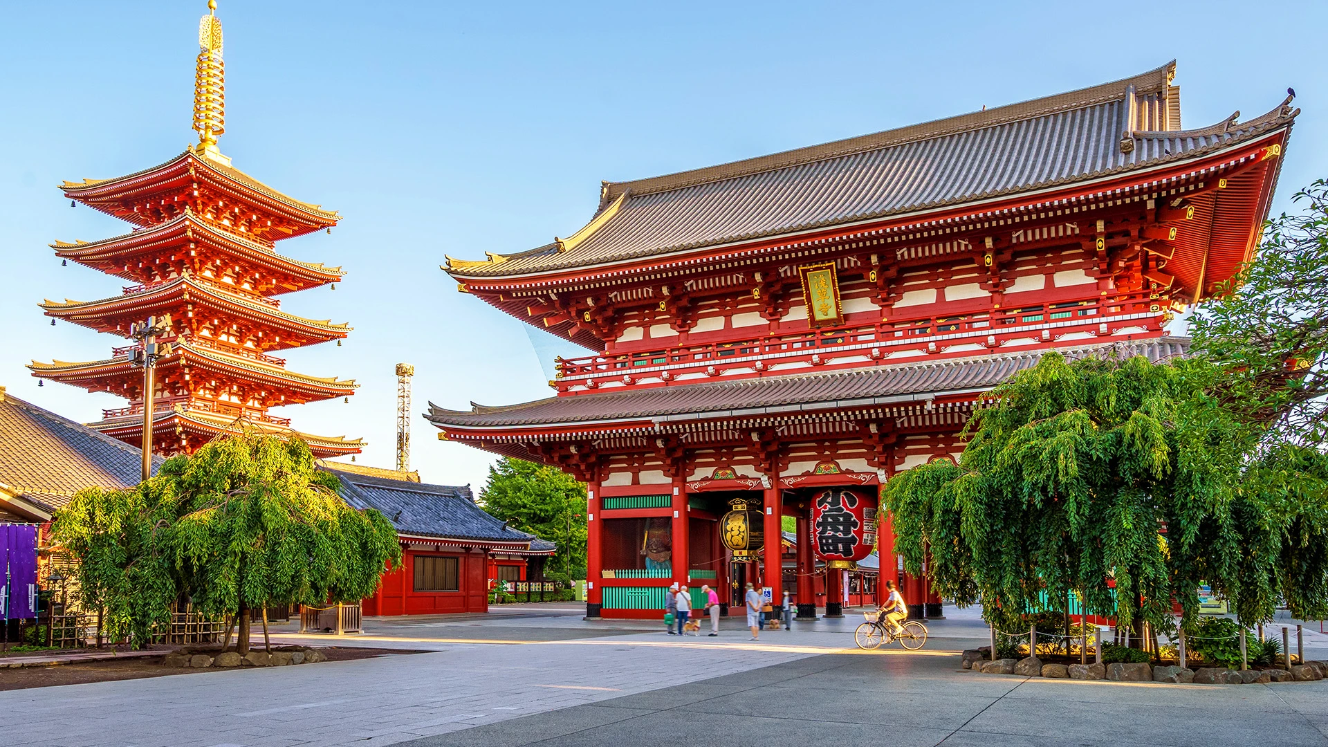 Senso ji Temple Tokyo Japan