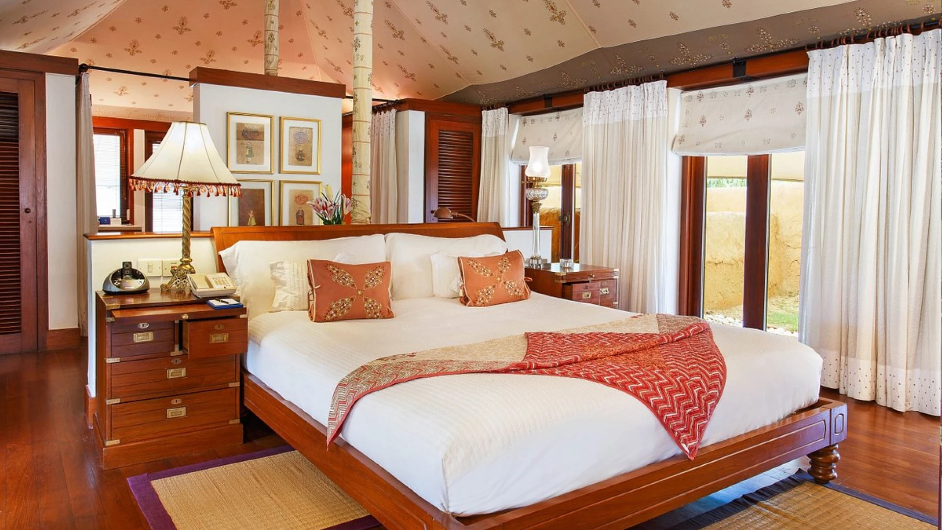 The Oberoi Rajvilas Accommodation