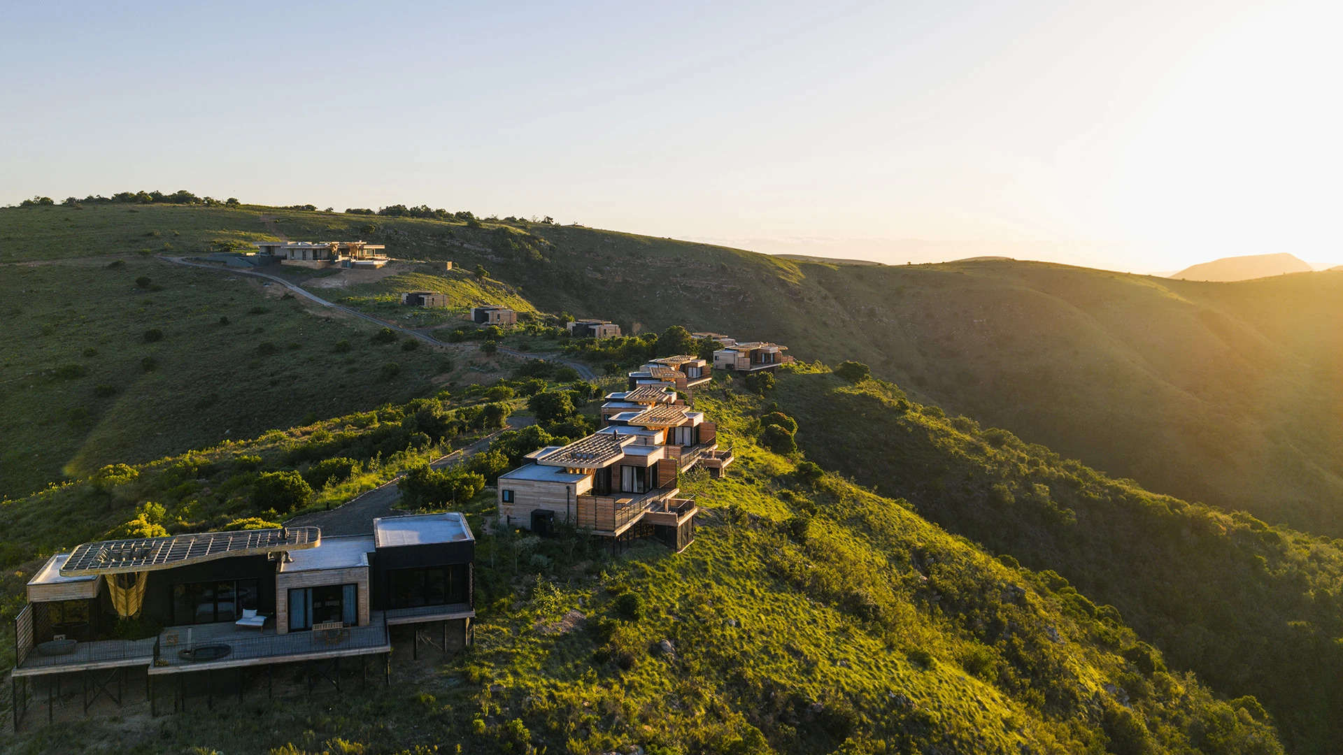 South Africa Highlights: Cape Town, Garden Route & Safari