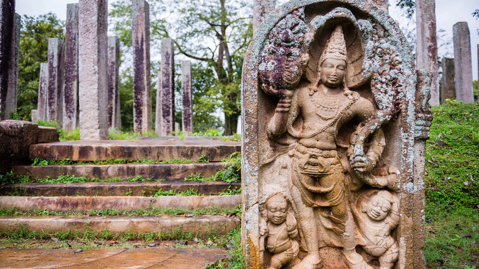 Guardian Statue Thuparama Dagoba Anuradhapura Sri Lanka
