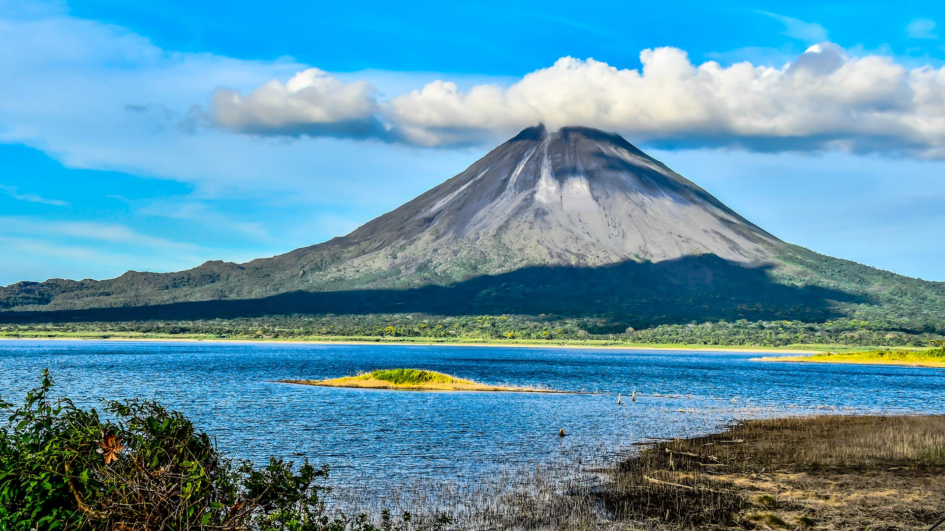 Central America Jewels: Costa Rica & Panama