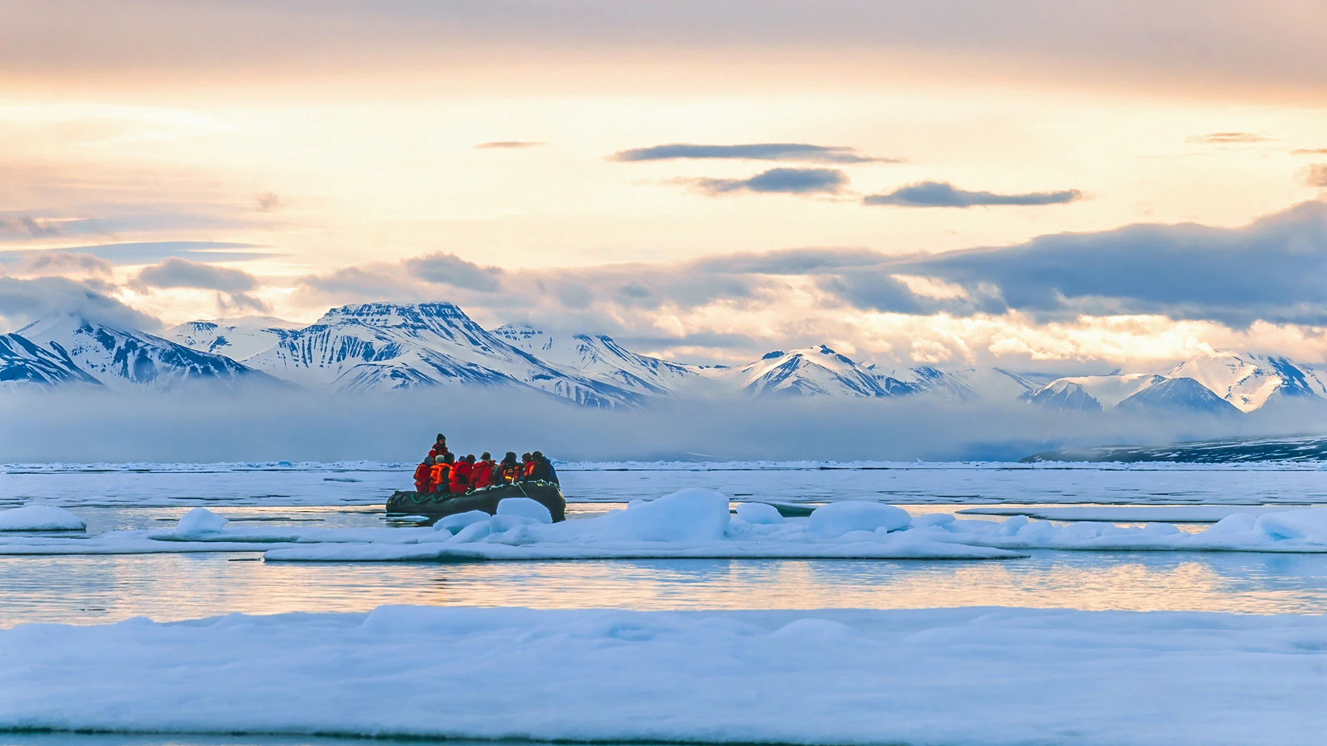 Luxury Svalbard, Greenland & Iceland Expedition (Southbound)