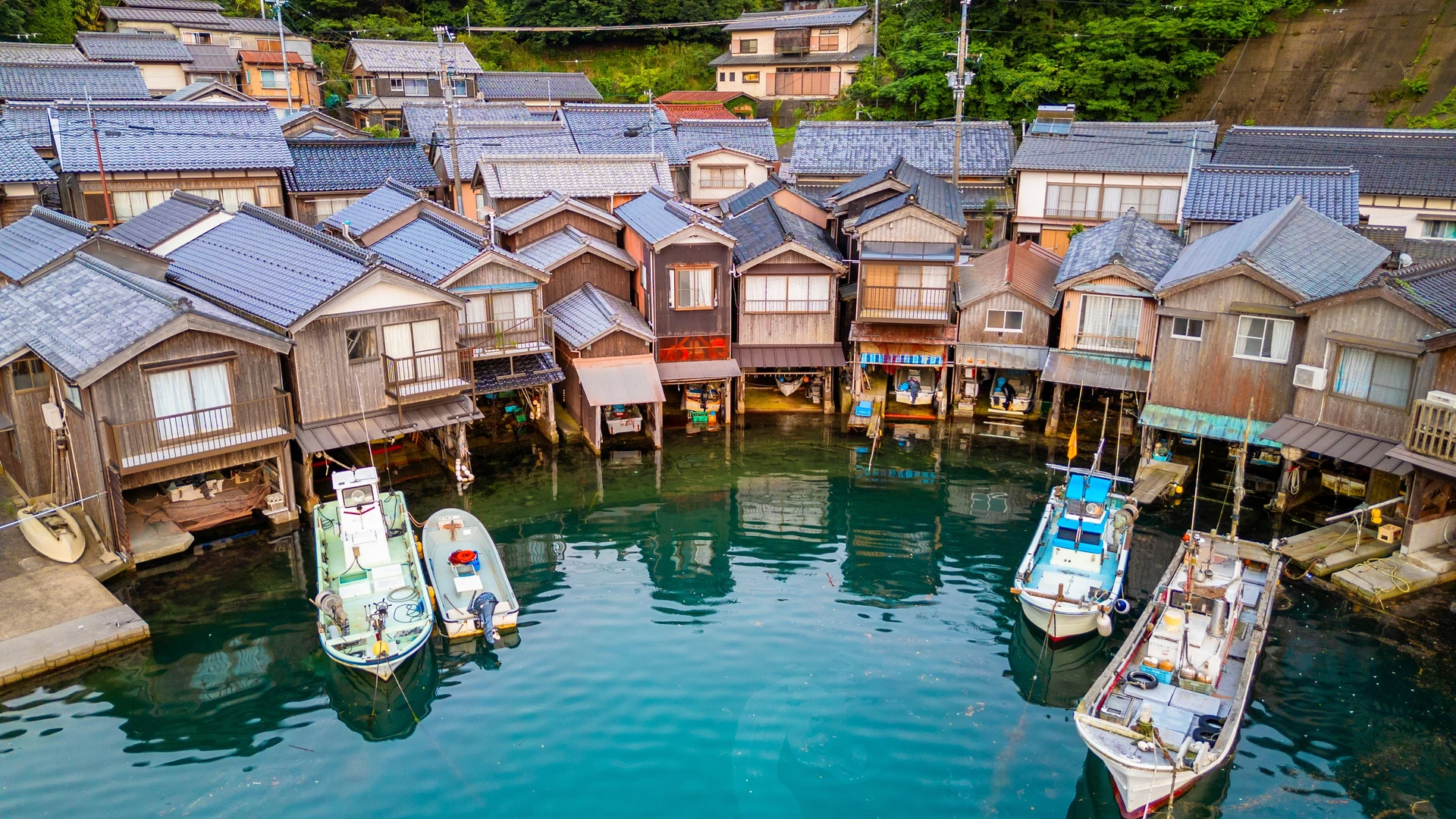 Japan and Korea: Cultural Shores and Northern Landscapes