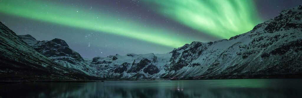 Best time to see northern lights in Svalbard